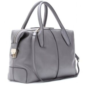 Tod’s D-Styling Calfskin Bauletto Bag Gray ASO Kate Middleton